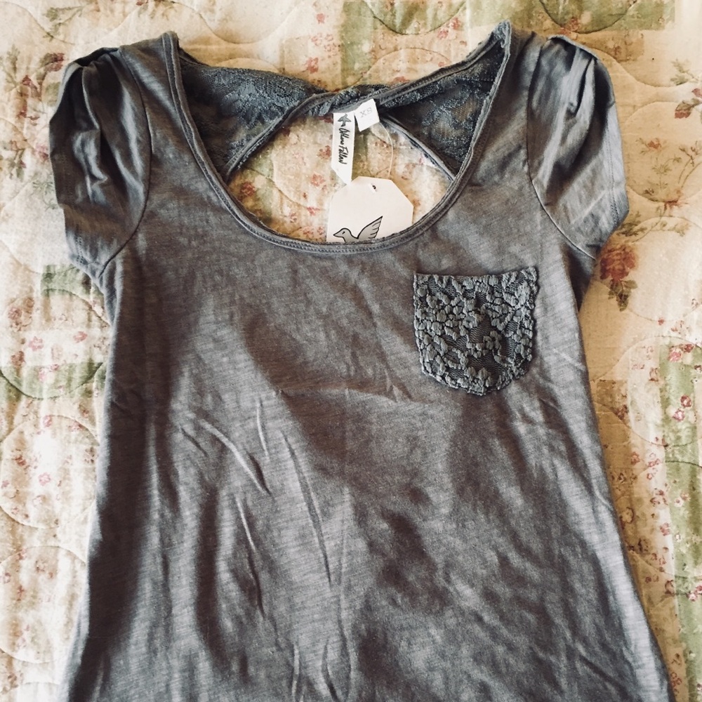 •NWT •Others Follow | Lace | Open Back SS Top •XS